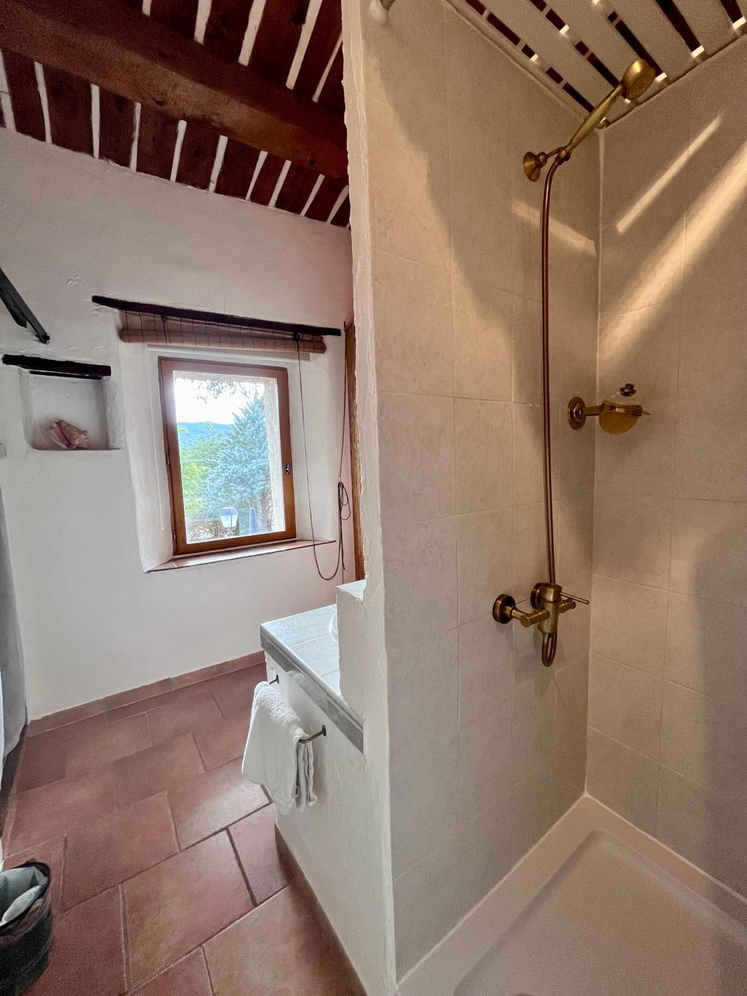 Le Priolat Des Anges Aux Portes Des Gorges Du Verdon Trigance Habitación foto